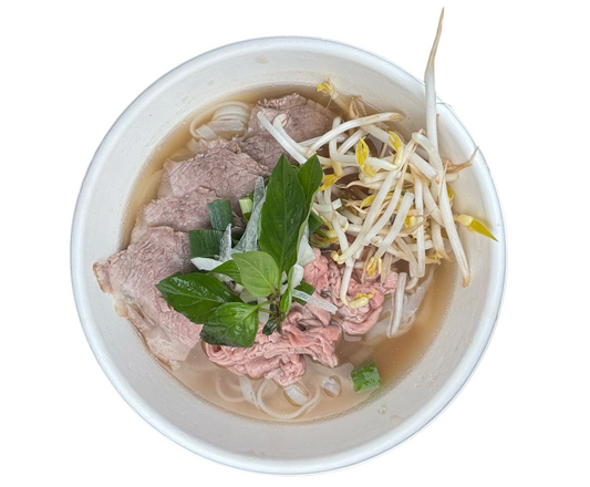 Phở Bò (Noodle Soup with Beef)